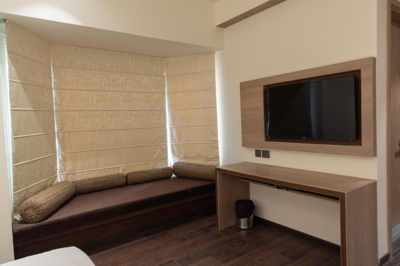 The Bungalow By Sandoz, Lajpat Nagar Bed & Breakfast *